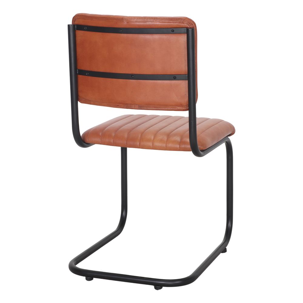 SILLA DE PIEL MOXIES , de estilo Mid Century 4