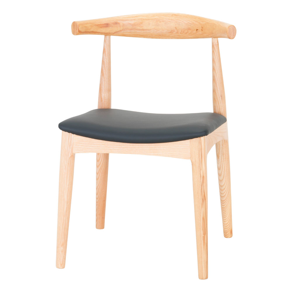 Silla de madera Estilena, de estilo Mid Century.
Silla inspirada en el diseño original de Hans J. Wegner.
Fabricada en madera maciza de fresno con acabado natural.
Asiento tapizado.